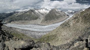 Aletschgletscher, eggishorn, switzerland, alpine, aletsch, arid, great, wallis, swiss, schweiz, harsh, glacier, climate, moraine, erosion, walking, hiking, alps, valais, dry, rocky, flowing, ice, eggishorn, alpine, alps, aletsch, stony, great, wallis, rocks, schweiz, dry, glacier, mountains, peaks, moraine, mountains, valais, arid, alps