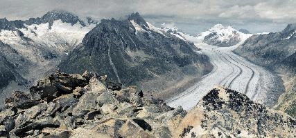 Aletschgletscher,  longest remaining alpine glacier