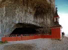 Appenzell, Cave Entrance, cave, building, autumn, switzerland, church, fence, alps, shelter, appenzell, barrier, bears, timber, hut, äscher, chapel, wooden