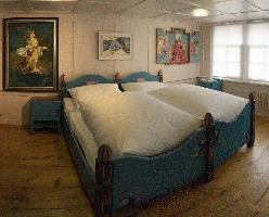 Appenzell Museum, bed, reconstruction, sheets, traditional, switzerland, museum, display, appenzell, bedroom, nobility, wooden, double