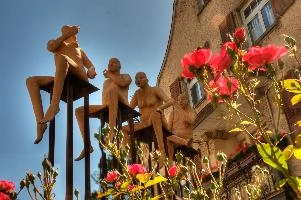 Arguing Drivers in Bad Ragartz, Switzerland, europe, sankt, gallen, switzerland, bad, ragartz, ragaz, figures, art, sculpture, arguin, driver, stone, statues, rose