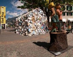 Artwork on display in Bad Ragaz during the 2018 Bad Ragartz festival, graubünden, town, modern, grisons, celebration, sculpture, ragaz, festival, arts, bad, outdoor, artwork, mountains, public, open-air, alpine, collection, on display, alps, display, tourism, outdoors, street, daylight, swiss, art, sunlight, switzerland, ragartz, rural