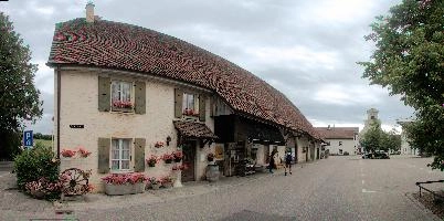 Basel Land, basel, street, overcast, building, farmyard, hofsteten-flüh, europe, exterior, switzerland, house, solothurn, village, terracotta, cloudy, autumn, farm, flowers