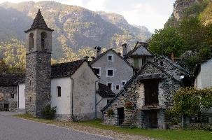 Settlement near Sabbione in the Bavona valley, Swiss Canton of Ticino, null