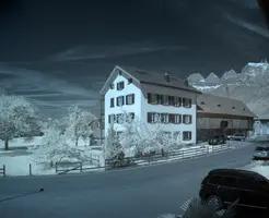 ir_29450-ir_29452b.jpg