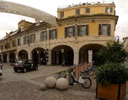 Buildings on Corso Giuseppe Zanardelli in Brescia, Lombardy, brescia