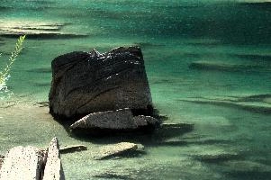 Caumasee Rocks, null