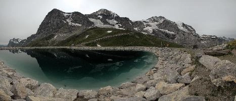 Three Sisters and Lake, background, reservoir, lake, walking, ice, europe, pool, eiger, three, alps, hiking, mountains, cloudy, alpine, reflection, overcast, contrast, texture, mönch, snow, ripples, reflection in water, outdoor, jungfrau, grindelwald, peaks, nature, sisters, rock