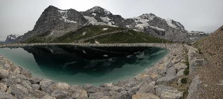 Three Sisters and Lake, background, reservoir, lake, walking, ice, europe, pool, eiger, three, alps, hiking, mountains, cloudy, alpine, reflection, overcast, contrast, texture, mönch, snow, ripples, reflection in water, outdoor, jungfrau, grindelwald, peaks, nature, sisters, rock