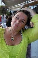 Bettina in Bar, null