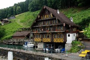 Lake-front house at Treib-Seelisberg near Luzern, null