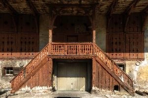 Barn in Maienfeld, maienfeld, building, valley, graubuenden, wooden, spring, graubünden, farm, schweiz, raised, barn, exterior, stairway, entrance, village, ¨rhine, timber, stairs, twin