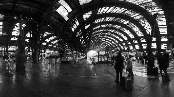 MilanStation2_bw.jpg