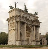 Arco della Pace, Milano, sculptures, architecture, stone, memorial, monument, peace, summer, arch, columns, italy, pillars, milan, neoclassical, europe, horsemen