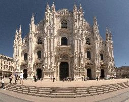 ELLIOTT BIGNELL, catholicism, religion, sunshine, summer, church, cathedral, white, duomo, stone, italy, architecture, milan, monumental, europe, historic