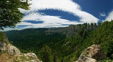 Creux du Van, mountains, du, scenic, rocks, spectacular, creuxduvan, wild, limestone, french, alps, cliff, blue sky, creux, scenery, stone, tourism, neuchastel, swiss, daylight, alpine, van, clouds, cove, summer, creux du van, switzerland, sunshine, bay, green, karst, noiraigue, romandie, landscape, rugged