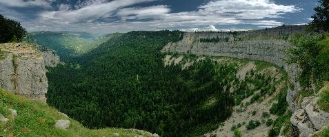 Creux du Van, du, karst, sunshine, neuchatel, limestone, creux du van, cliff, steep, creux, switzerland, summer, neuchastel, geology, blue sky, van, sheer, swiss, canyon, scenic, landscape, rock, cliffs, cove, french, romandie, dramatic, view