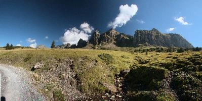 Alvier from Palfries, alps, blue sky, scenic, hiking, summer, walking, switzerland, sunshine, europe, path, mountains, meadow, terrain, track, peak, alvier, landscape, outdoor, sky, blue, crag, rugged