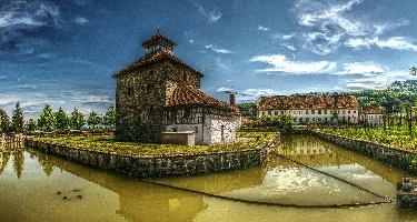 Schlossturm Pfäffikon, picturesque site on Lake Zürich, switzerland, zürich, picturesque, sz, ancient, freienbach, square, pfäffikon, cubic, water, stone, mediaeval, moat, tower, defenses, lake, castle, canals, village, schlossturm, sunny, swiss, countryside, blue sky, switzerland, zürchersee, outdoors