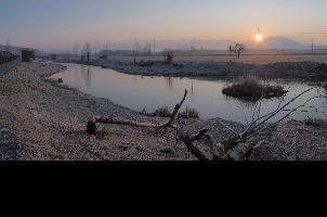 Walenstadt, rheintal, river, swiss, sun, valley, canal, water, evening, pink, golden hour, alps, sunrise, rays, rhine, rüthi sg, snow, scenery, dawn, gloaming, mountain, colours, reflection, field, switzerland, ruethi, beautiful, frost, mountains, sunburst, pastel, sky