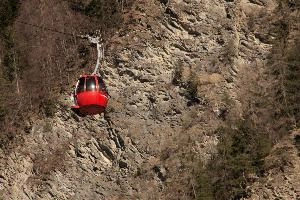 Cable car over the Ruinaulta, Graubünden, null