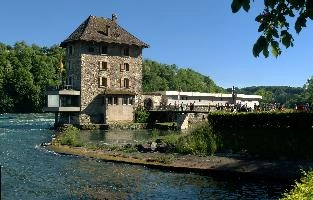 Schloessli Woerth am Rheinfall, island, swiss, water, rhine, wörth, schlössli, restaurant, rheinfall, river, tourism, schaffhausen, castle, bridge, waterfall, visitors, white, flowing, exterior, stone, jetty, switzerland, falls, current, torrent, building, facade