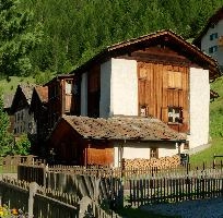 Spluegen, alps, grisons, agriculture, switzerland, alpine, sunshine, spluegen, sunlight, graubünden, dairy, rural, lush, schweiz, rustic, green, graubuenden, outdoors.holiday, summer, mountain, traditional, building, daytime, swiss, mountains, sun, sunny, pass, tourism