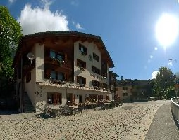 Hotel Suretta, Spluegen, alps, grisons, agriculture, switzerland, alpine, sunshine, spluegen, sunlight, graubünden, dairy, rural, lush, schweiz, rustic, green, graubuenden, outdoors.holiday, summer, mountain, traditional, building, daytime, swiss, mountains, sun, sunny, pass, tourism