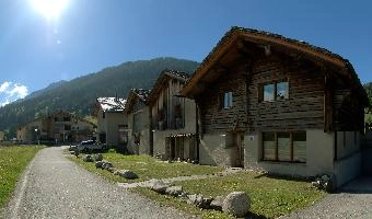 Spluegen, alps, dairy, swiss, lush, mountains, spluegen, sun, graubuenden, outdoors.holiday, graubünden, agriculture, grisons, green, schweiz, sunshine, daytime, village, mountain, rural, pass, building, rustic, sunlight, switzerland, alpine, sunny, summer, tourism, traditional