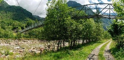 Elliott Bignell, 2016, valle, bridge, italian, metal, river, footbridge, ticino, walking, schweiz, daylight, versasca, hiking, mountains, switzerland, framework, valley