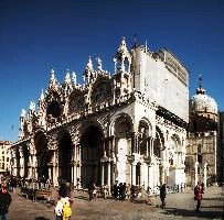 Basilica di San Marco, venezia, famous, venetian, tourists, church, marco, daylight, san, marks, veneto, domes, january, blue sky, italy, outdoors, sunny, piazza, saint, winter, historic, cathedral, venice, square, italian, basilica, travel, tourism, architecture, byzantine, venezia, mark, church, marco, historic, san, veneto, square, italy, ornate, piazza, cathedral, saint, basilica, grand, byzantine