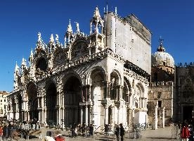 Basilica di San Marco, venezia, famous, venetian, tourists, church, marco, daylight, san, marks, veneto, domes, january, blue sky, italy, outdoors, sunny, piazza, saint, winter, historic, cathedral, venice, square, italian, basilica, travel, tourism, architecture, byzantine, venezia, mark, church, marco, historic, san, veneto, square, italy, ornate, piazza, cathedral, saint, basilica, grand, byzantine