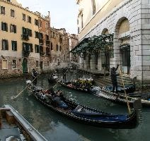 A Flock of Gondolas, venezia, tourists, gondola, gondolas, pole, canal, veneto, tour, italy, water, venice, guided, january, winter, boat, canale, punt, gondoliere, cold, romantic