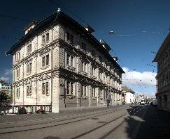 Building on the Limmat in Zürich, zürich