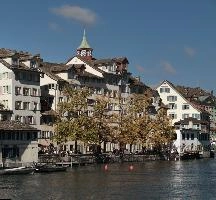 Buildings on the right bank of the Limmat, Zürich, zürich, picturesque, terraced, limmat, mooring, river, switzerland, traditional, europe, autumn, city, germanic, blue sky, sunshine, buildings, bank, boats, riverside